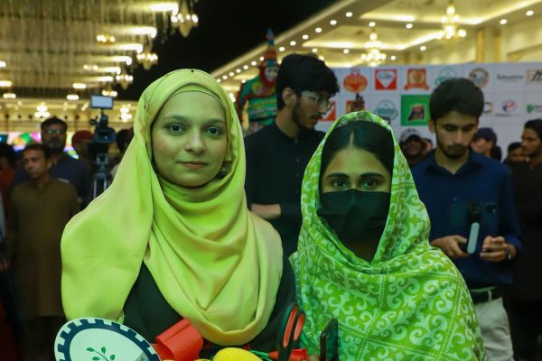 527602656-1092168316428732-699241583200308676-nBA02CB94-27E9-D25B-85D0-66A135DB93F8.jpg